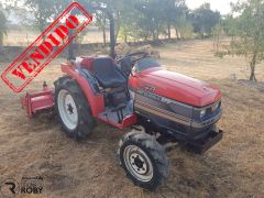 Trator Mitsubishi MT221