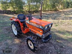 Trator Hinomoto E1804