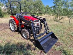 Trator Yanmar FX175D (com frontal)