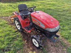 Trator Mitsubishi MT136