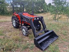 Trator Hinomoto E2804 (com frontal)