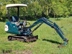 Mini Giratória / Escavadora Hitachi EX12-2