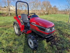 Trator Mitsubishi MT170