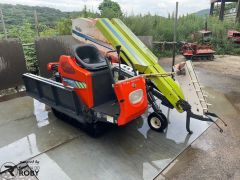 M&aacute;quina Japonesa Colhedora de Cenouras - Kubota CH150