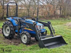 Trator Iseki Landhope 240 com frontal