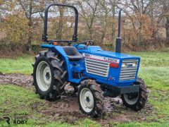 Trator Iseki TL2500