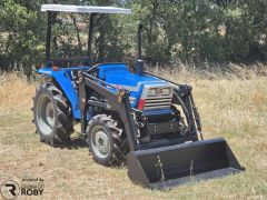 Trator Iseki Landleader 250 com frontal