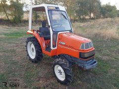Trator Kubota X-20
