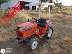 Trator Kubota B-40