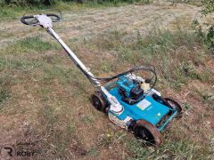 Cortador / Destroçador de Mato a motor - Kubota GC-K501