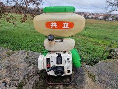 Sulfatador / Atomizador a motor Kioritz DMD4000 de colocar nas costas