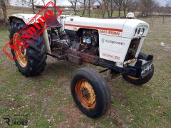 Trator David Brown 885