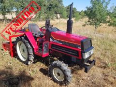 Trator Yanmar F18