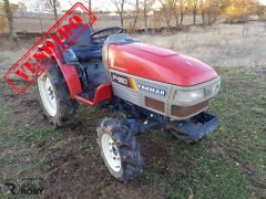 Trator Yanmar F180