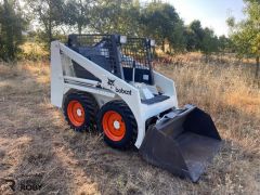 Pá carregadora BobCat 543