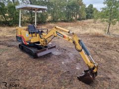 Mini giratória / Escavadora Yanmar YB121-2-U - 1,5Ton (2256h)