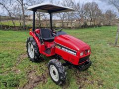 Trator Mitsubishi MTX245