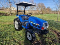 Trator Iseki Landhope 237